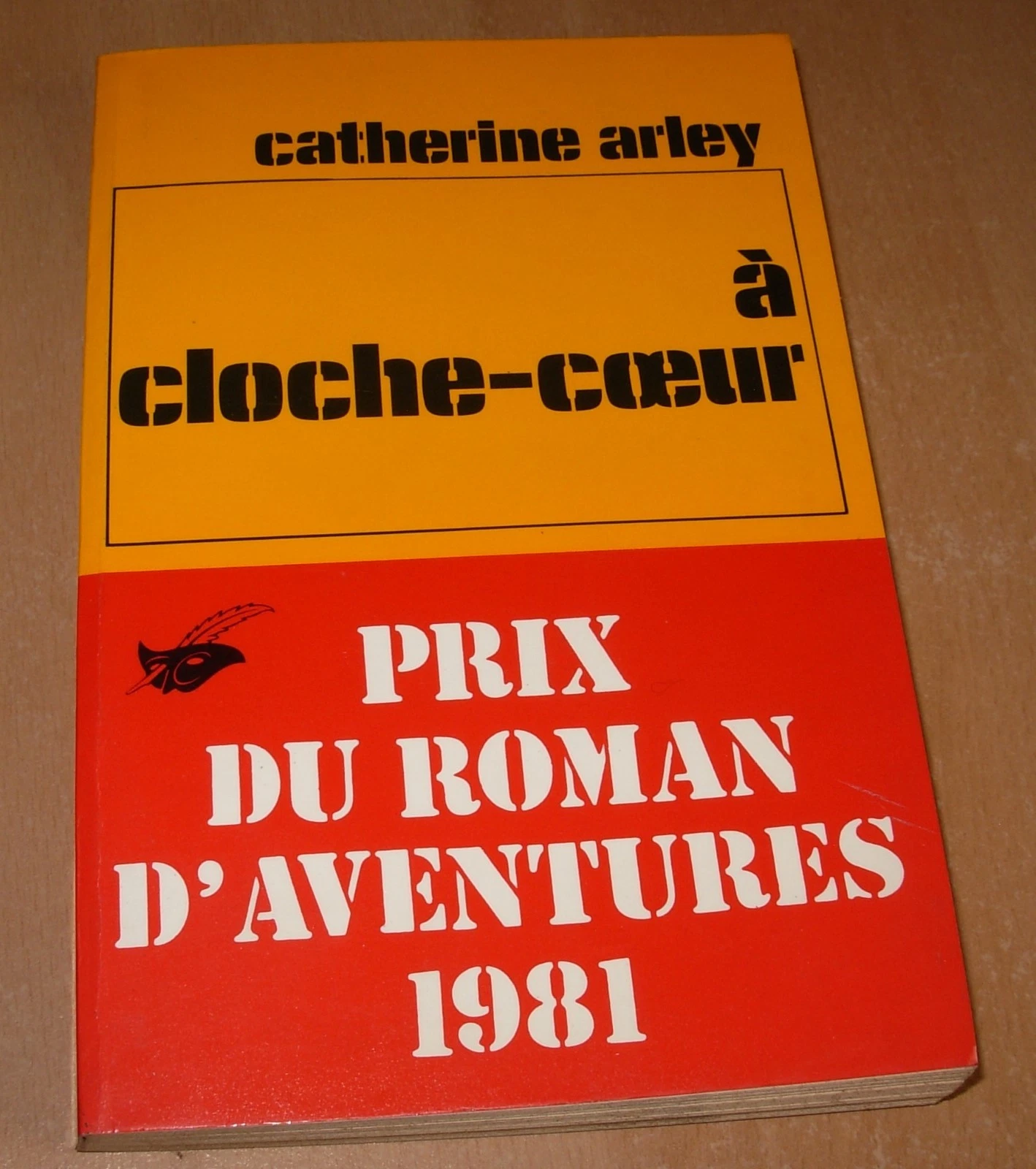 Photo 1/2