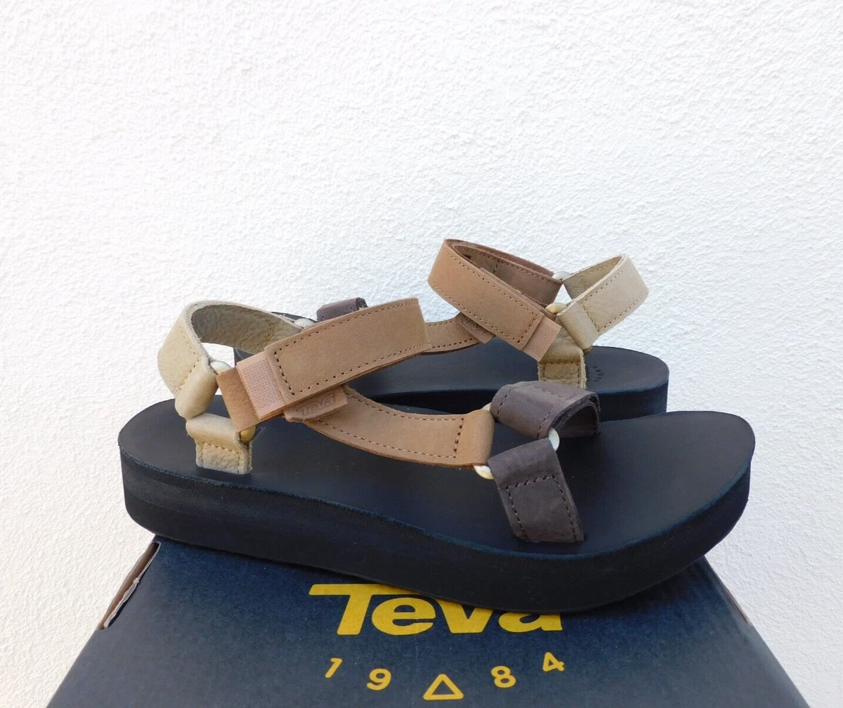 Teva sandals hotsell midform universal
