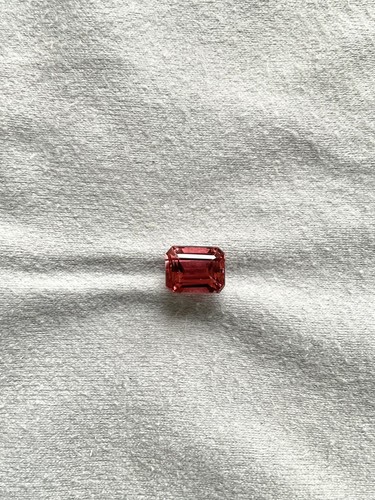 4.88 Carats Peach Pink Tourmaline octagon Faceted cut stone Top Quality Natural - Picture 6 of 8
