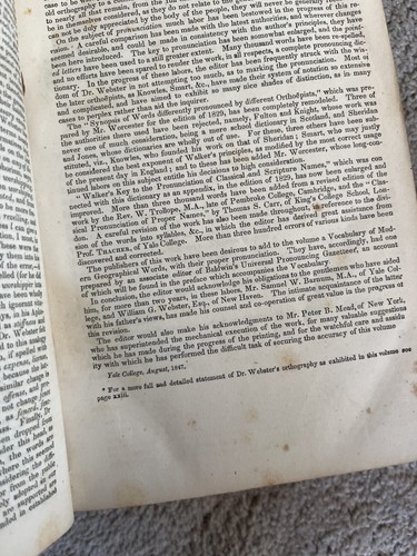 1847 REVISED Edition of Webster's Illustrated Dictionary ~ LEATHER BOUND - Imagen 2 de 7