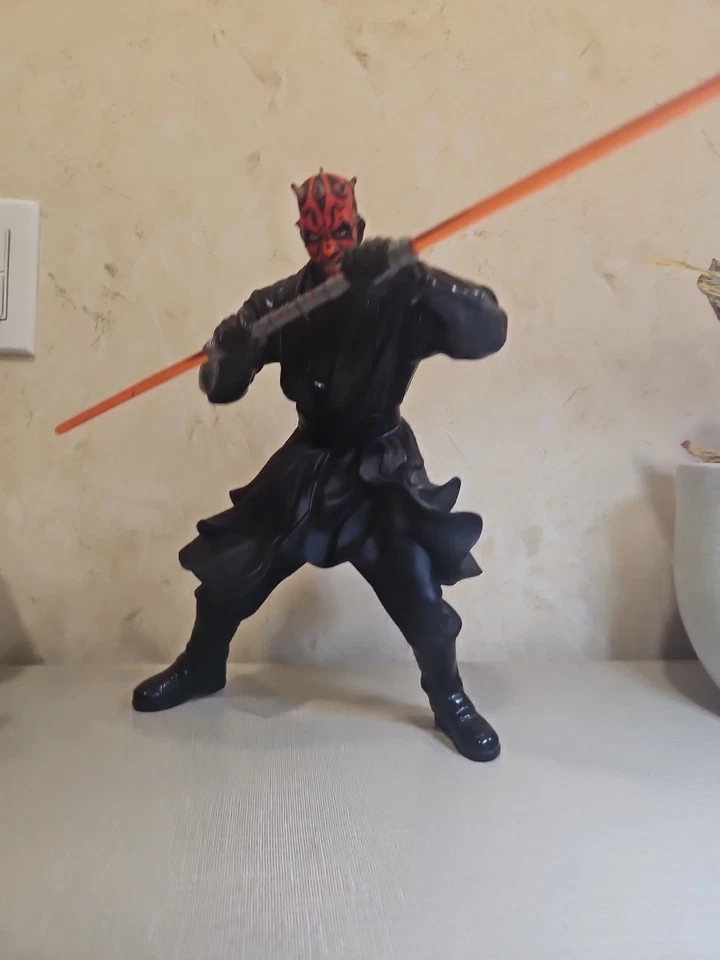 Star Wars EP1 Darth Maul 12" Mega LE Collectible Figure Light Up Saber - Image 2 of 4
