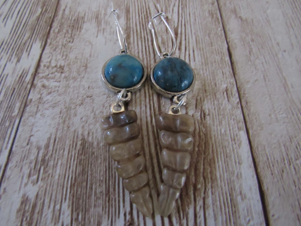 Pendientes de cascabel sonajero ágata roja joyería espíritu serpiente hueso animal E718 Foto 2 de 3