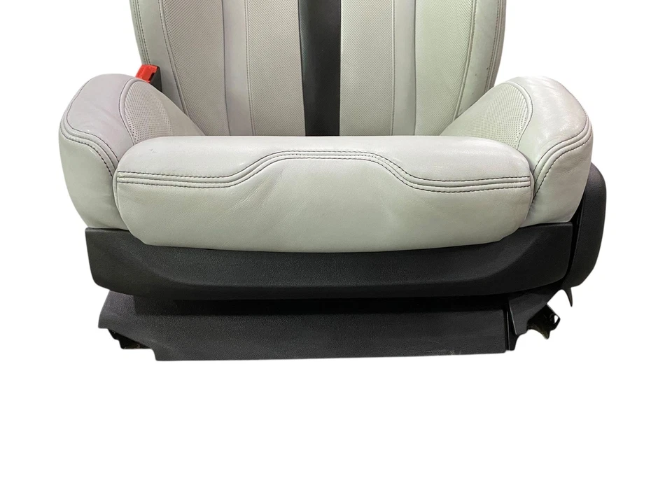 2018 - 2023 BMW M5 F90 OEM FRONT LEFT DRIVER BUCKET SEAT — 第 2/4 张图片