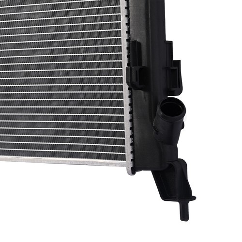 New Radiator with Oil Cooler For Hyundai Kona 2022 2023 L4 1.6L 2.0L 25310J9910 - Picture 5 of 10