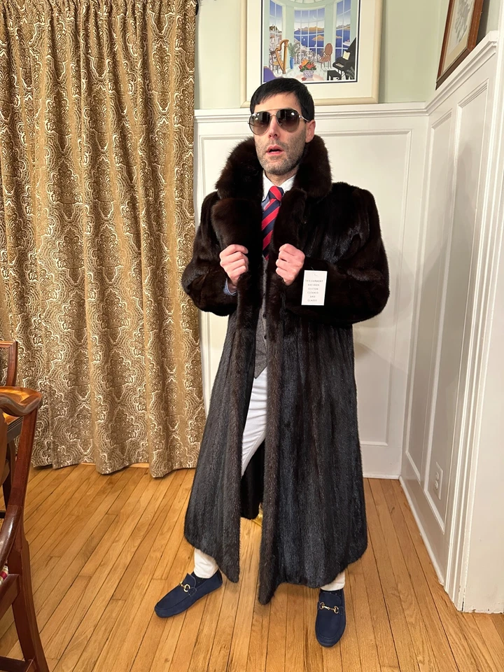 NEW 46" Mens Black Ranch Real Female Mink & Russian Sable Fur Coat Sz. 38R Small - Image 3 of 4