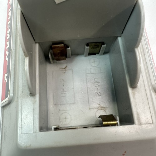 1984 TPS Batteriebetrieben Feuerwehrmann V Feuerwehrmann Spielzeug klettert Leiter - Taiwan - LESEN - Bild 11 von 13