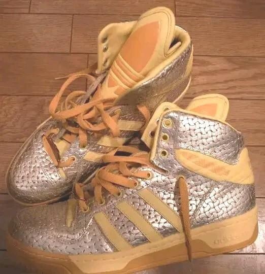 Adidas Originals by Jeremy Scott Attitude Big Tongue Yellow Adidas Originals by Jeremy Scott Attitude Big Tongue Yellow