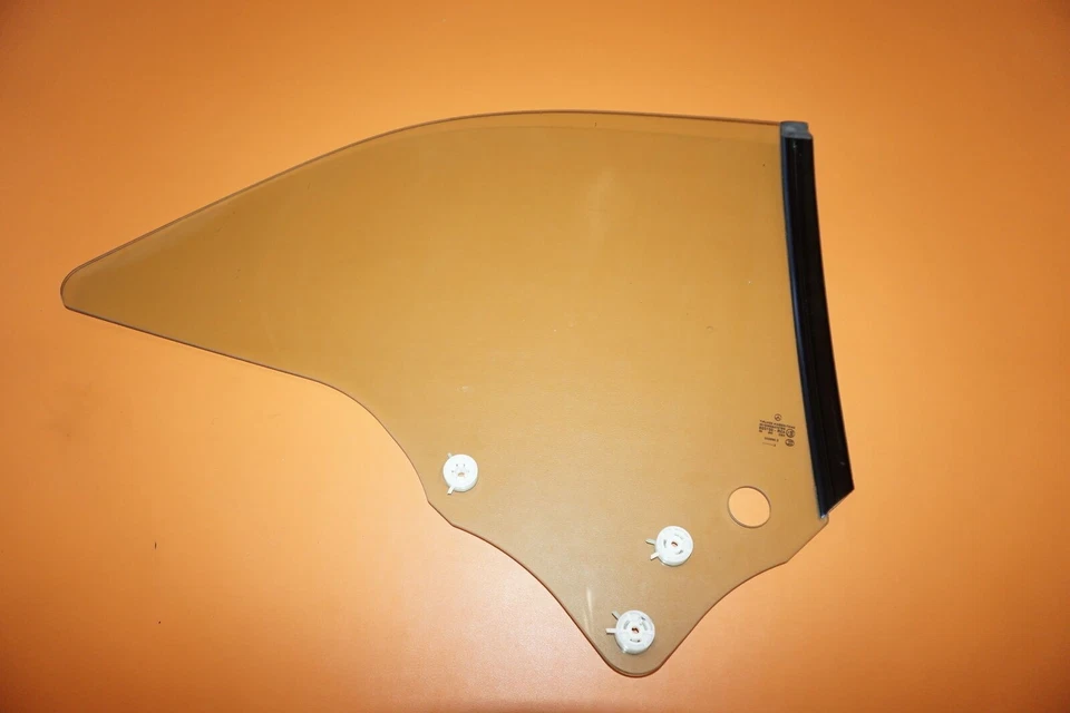 Cuarto de cristal trasero izquierdo mercedes benz clk320 2004 2005 2007 2008 2009 oem Foto 3 de 4