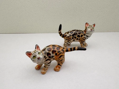 Hand-Painted Bengal Cat Figurine Set - Ceramic Collectibles for Cat Lovers