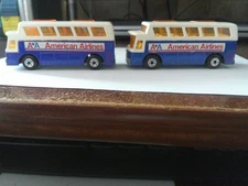 2-MATCHBOX SUPERFAST # 65 AIRPORT COACH-AMERICAN AIRLINES ( 1977 )