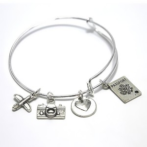 Expandable Wire Bangle I Love You More Round Charm Bracelet #92097