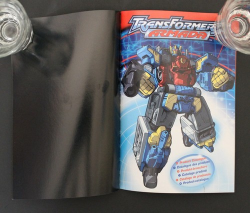 Hasbro Transformers Armada 2002 6" x 4" minicómic europeo y catálogo nuevo - Imagen 3 de 7