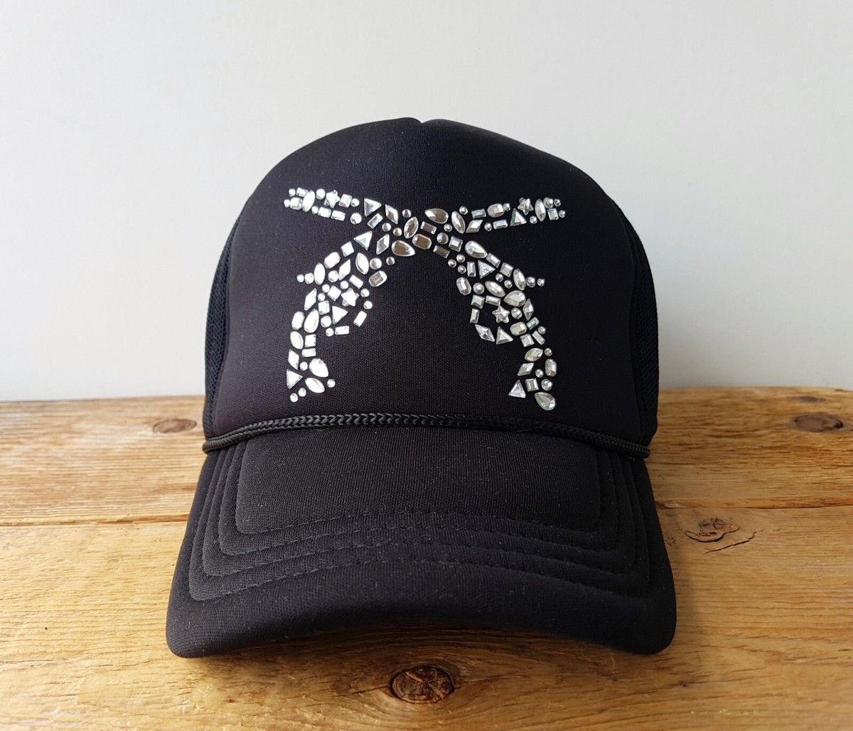 キャップ [2000 ARCHIVES] YEAR OF SNAKE SCARF CAP : 2color Nevada Punk H cap | Hermès Canada