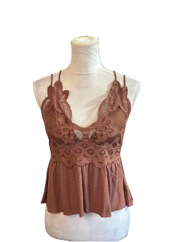 Rue 21 Cami Babydoll Top Crop Ruffles Crochet Lace Criss Cross Back Y2K V Neck L - Image 2 of 4