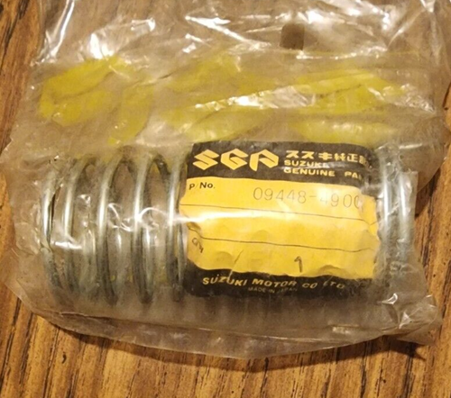 Obsolete NOS SUZUKI Snowmobile Secondary Clutch Spring 09448 49001 All Mods 72-4 - Picture 9 of 9