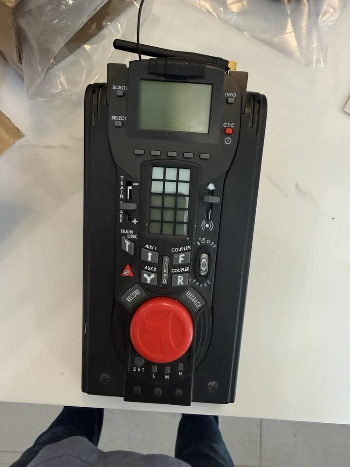 Lionel 6-14295 O LEGACY Control System Command Set #990 Refurbished - Image 2 of 2