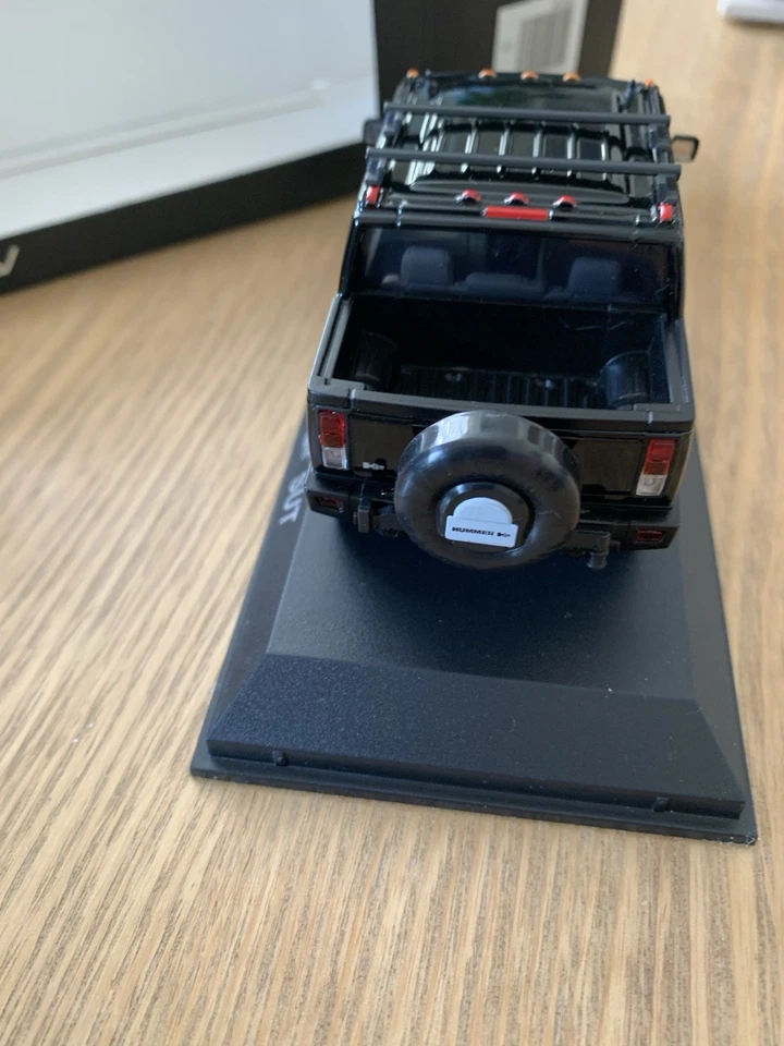 Norev Hummer H2 SUT 1/43 - Image 4 of 4