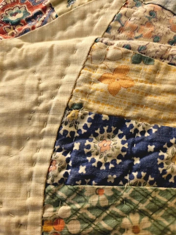 Vintage Quilt Wedding Ring 1930s Handstitched Feedsack Queen 78" x 91" - Image 3 of 4