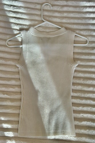 New York & Co Women's Sweater Tank with fancy neckline- XS- Never worn- WHITE - Picture 3 of 3