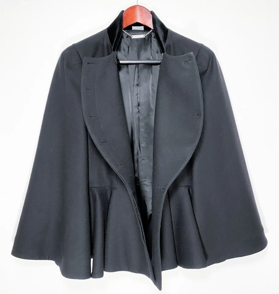 Alexander Mcqueen • $4300 Lana Negra con Cuello de Terciopelo Capa Doble Pecho WOWZA Foto 4 de 4