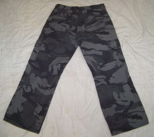 Boys Wrangler Gray Camo Cargo Pants - 12 Husky - Picture 6 of 8