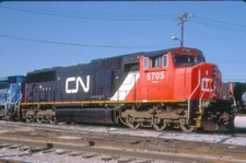 CNR 5705 SD-75I, Chicago, Il, 09/00; Kodachrome Original