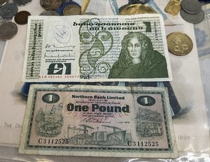 Ireland Banknotes 1970’s North&South Ireland, Belfast & Irish Republic 1 Pound’s