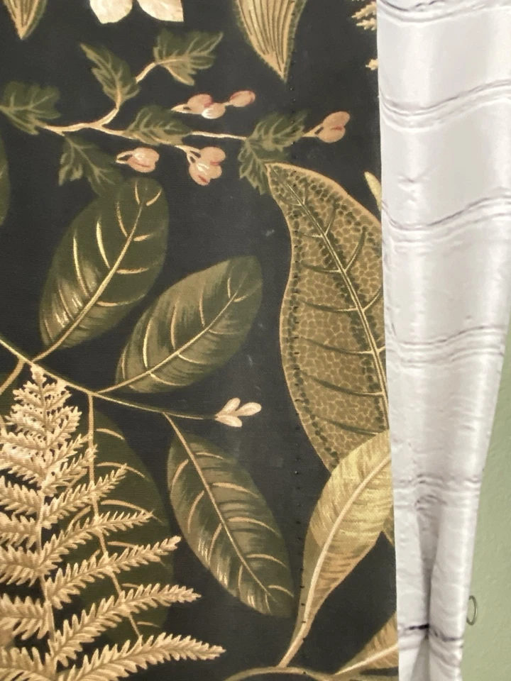 Cortina de ducha de tela Thomasville Tahitian Sunset 72x72 Foto 2 de 4