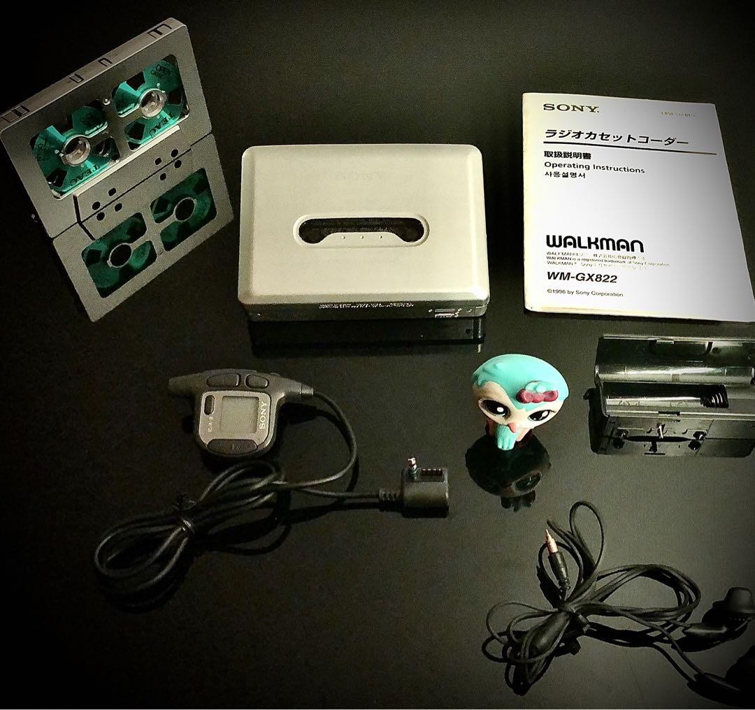 SONY WALKMAN ウォークマン WM-GX822 カセットプレーヤー Sony WM-GX822 Cassette Walkman with Remote Black Unisex