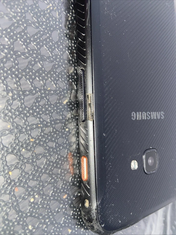 Samsung Galaxy Xcover 4S SM-G398FN/DS - 32 Go - Noir (Désimlocké) (Double SIM), photo 4 sur 5