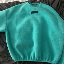 fear of gods essentials crewneck sweatshirt large