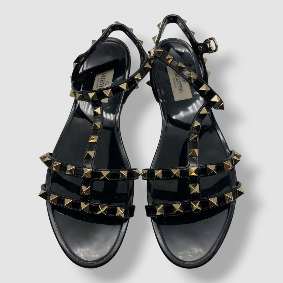 $550 Valentino Garavani Women Black Rockstud T-Strap Flat
