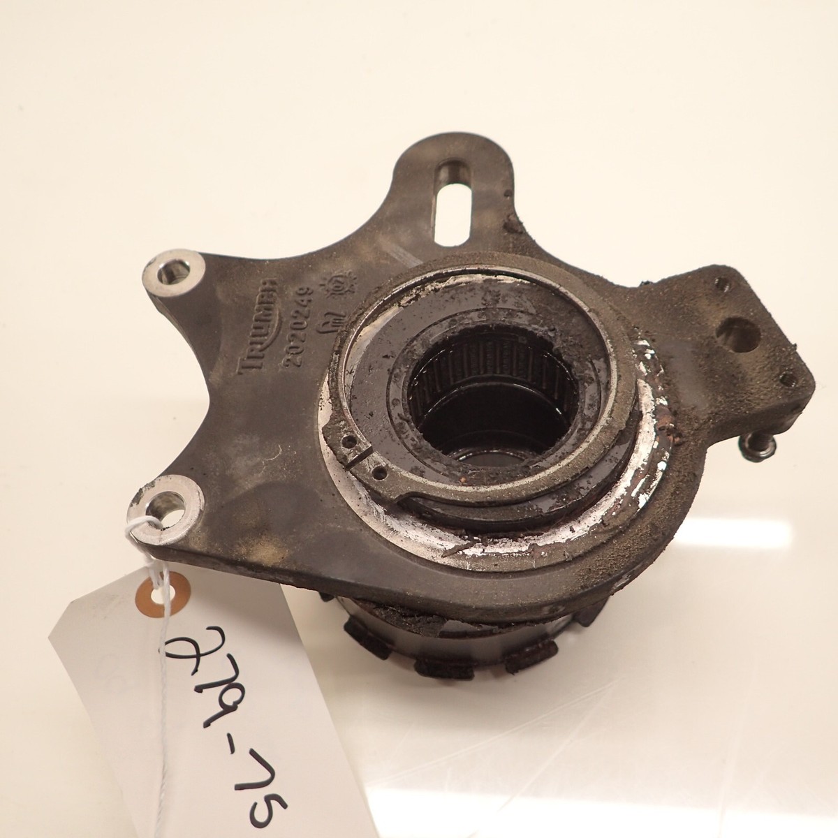 Triumph Sprint ST 1050 rear axle hub bearing | eBay