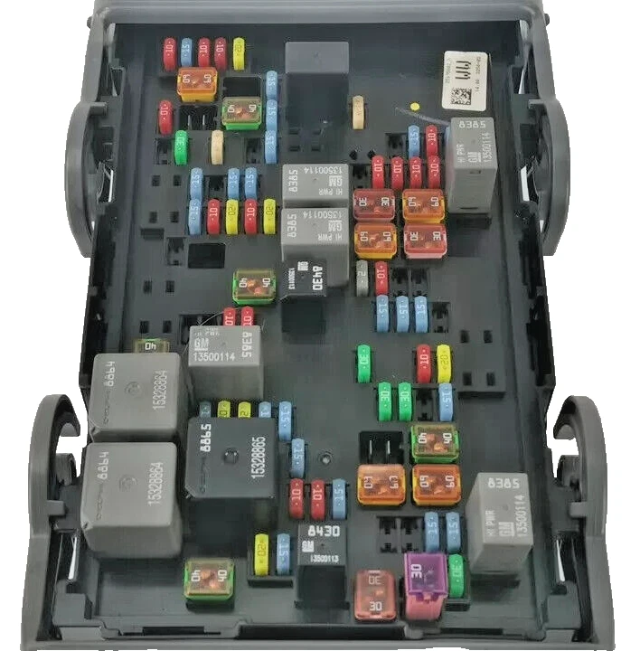 07 - 09 Chevrolet GMC Cadillac Fuse Junction Box Relay Power Block 25905683 OEM - Image 3 of 4