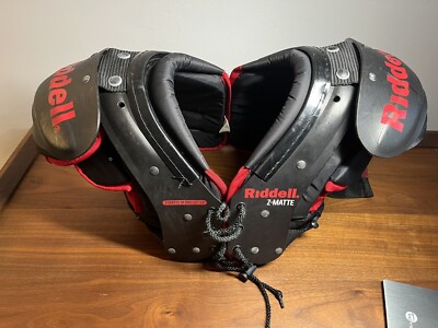 Riddell Power ショルダーパッド 黒/赤 s-l400.jpg