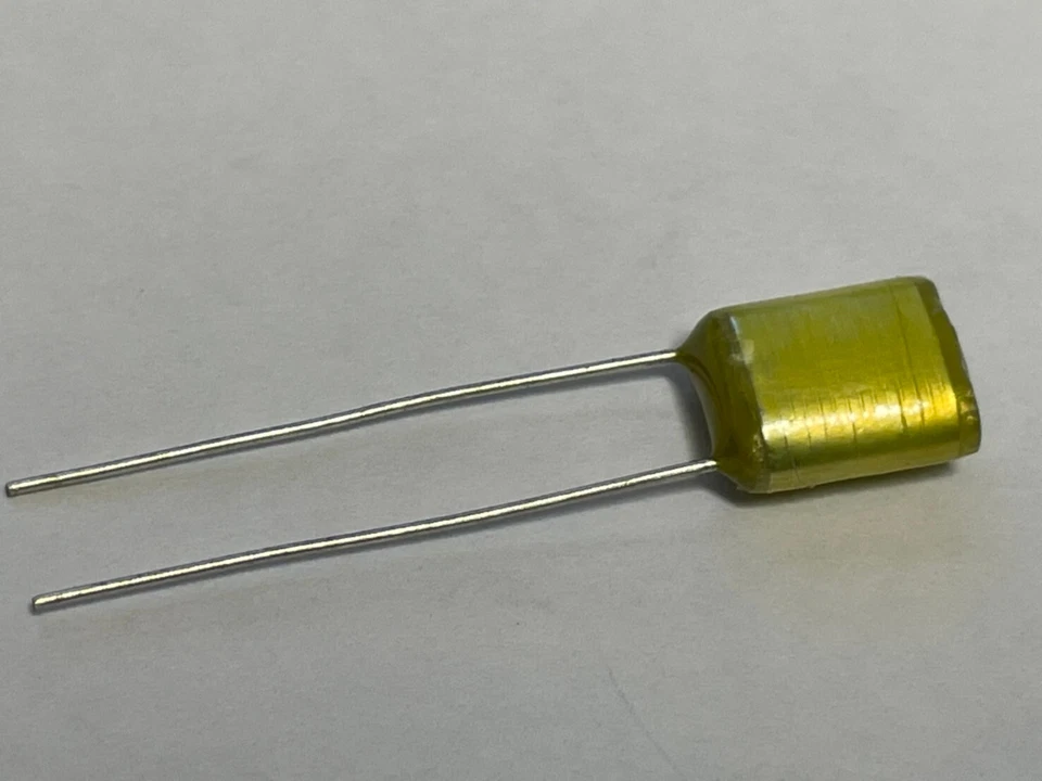 15pcs 1H104J 50V 0.1uF Film Capacitor nichicon - image 3 of 3