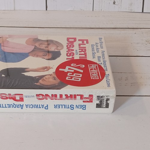 Flirting with Disaster VHS Tape 1996 Indie/Comedy Ben Stiller Blockbuster Copy - Picture 9 of 9