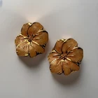 VTG Trifari Flower Clip On Earrings Gold Tone Peach Enamel Signed Jewelry