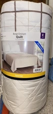 Mainstays Reversible Quilt, F/Q or King