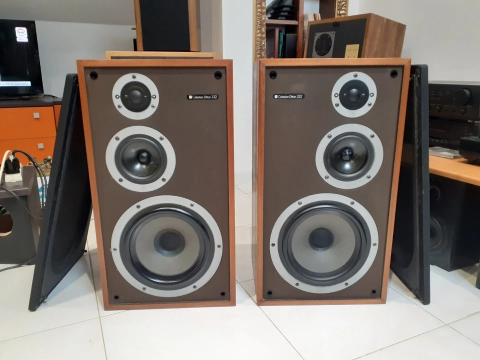 CELESTION DITTON 332, coppia Diffusori In Ottime Condizioni. Tele Nuove. - Immagine 2 di 4