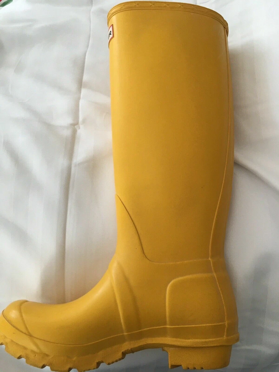 Hunter on sale orange wellies