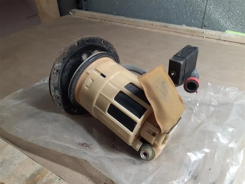 1999.-2000 Lexus RX300 Fuel Pump Assembly OEM Foto 4 de 4