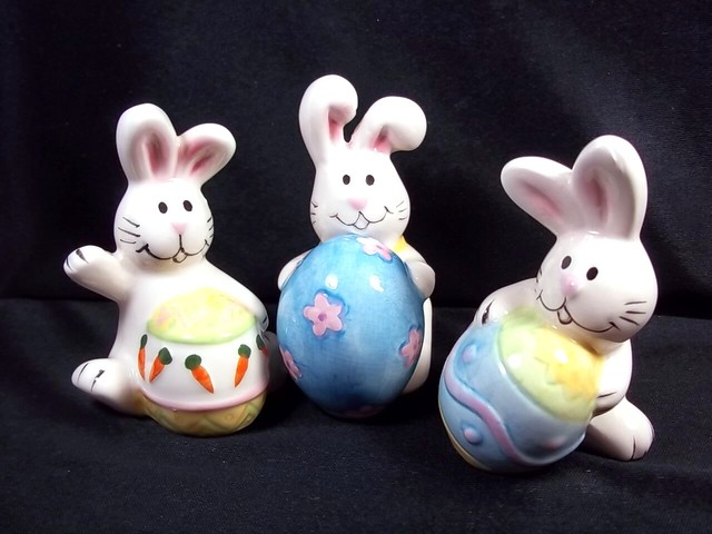 Set of 3 china Easter bunnies with eggs | eBay