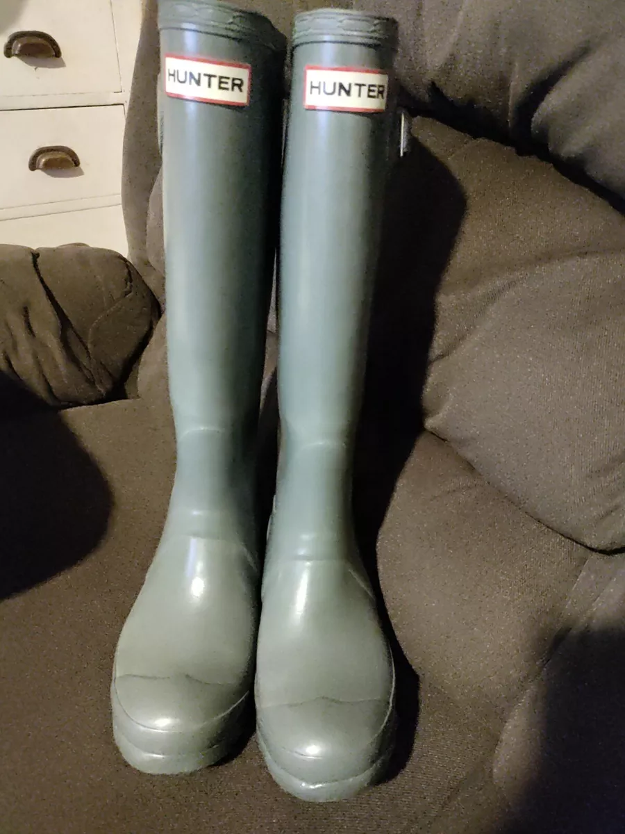 Grey shop hunter boots