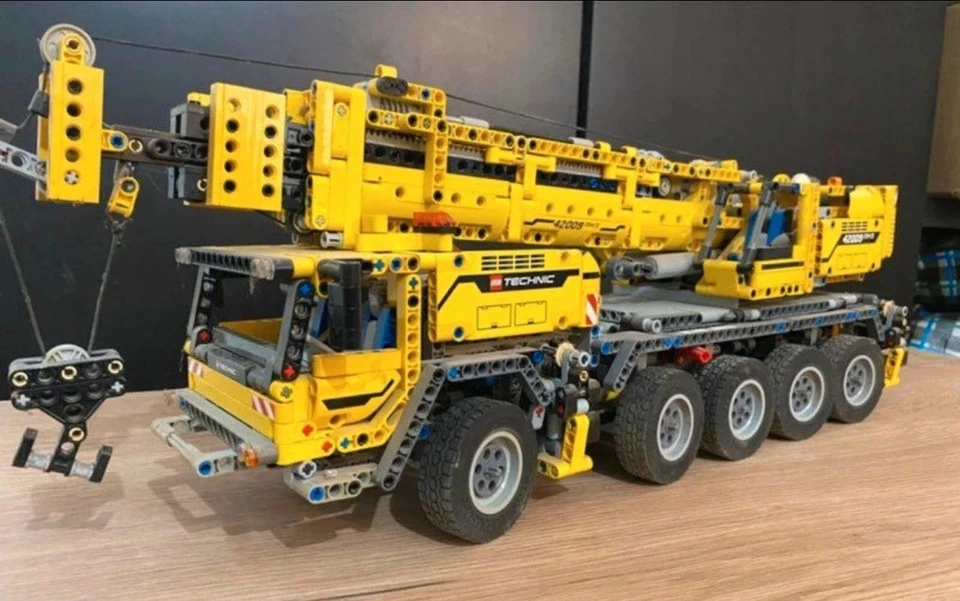 LEGO Technic 42009 Mobile Crane MK II, photo 4 sur 5