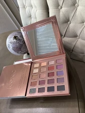 Iconic London Desk To Dance Eyeshadow Palette Full Size NEW IN BOX T3