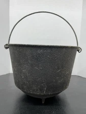 Antique Griswold Cast Iron Pot Cauldron 3 Legged Erie #8