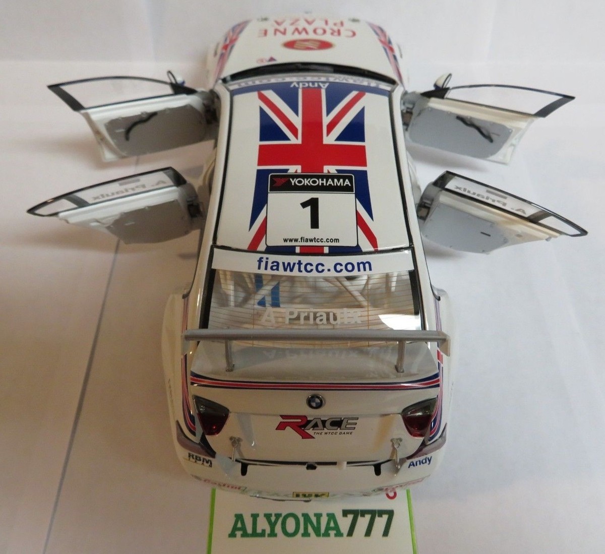 4台セット BMW 320si n°1 WTCC 2007 #1〜4 Spark 11179116.jpg