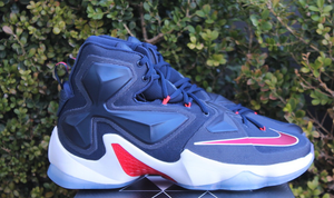 Nike lebron xiii 13 mezzanotte marina università bianco, rosso 807219-461 nuove dimensioni Nike lebron xiii 13 mezzanotte marina università bianco, rosso 807219-461 nuove dimensioni