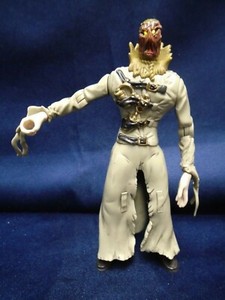 batman begins scarecrow figure